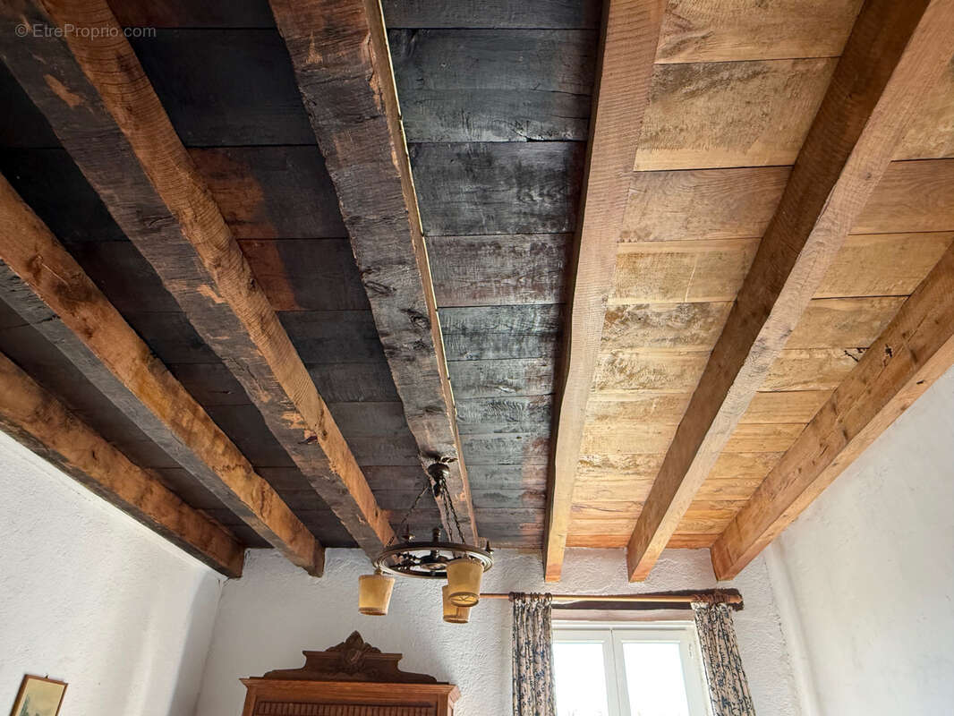 Maison à GOUTTIERES