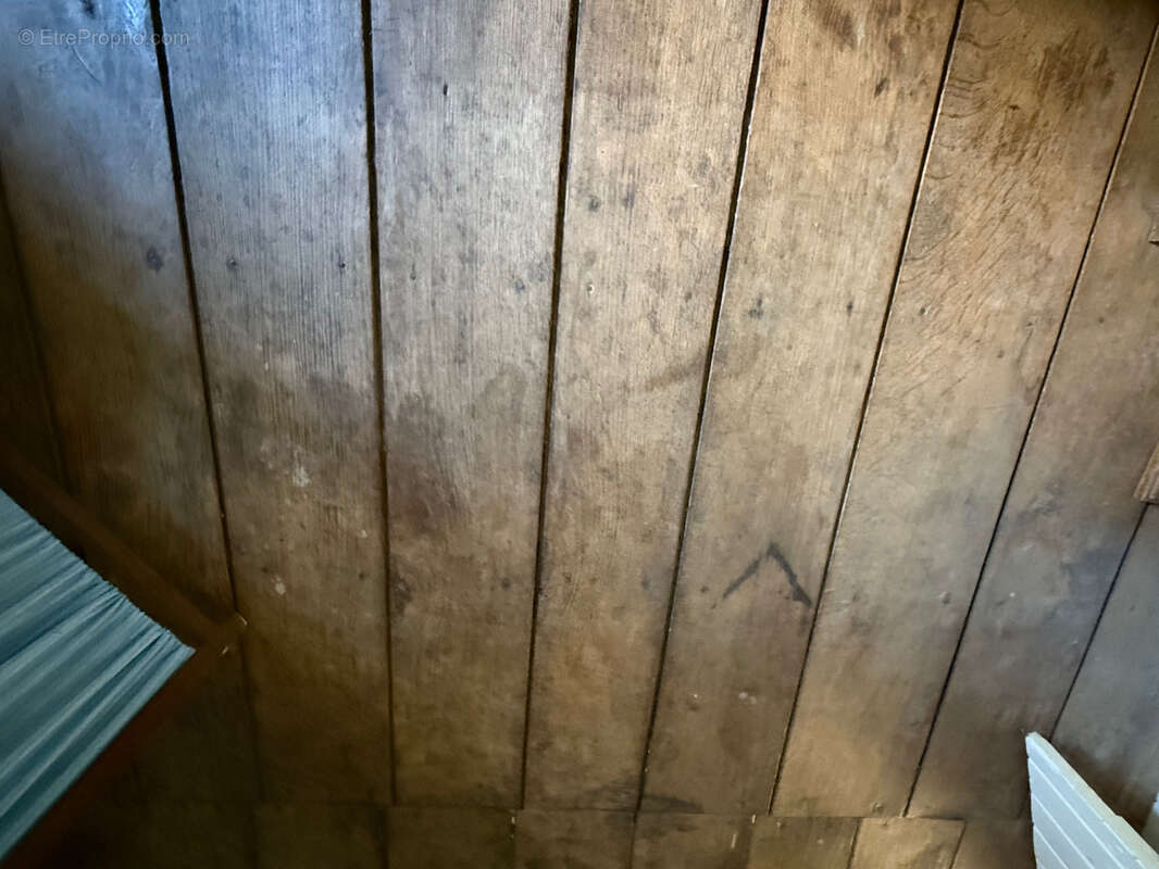 Maison à GOUTTIERES