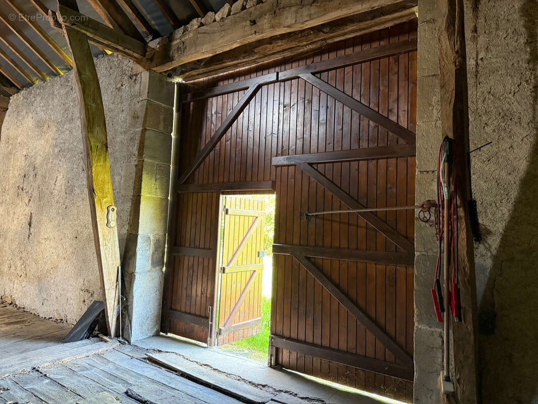 Maison à GOUTTIERES