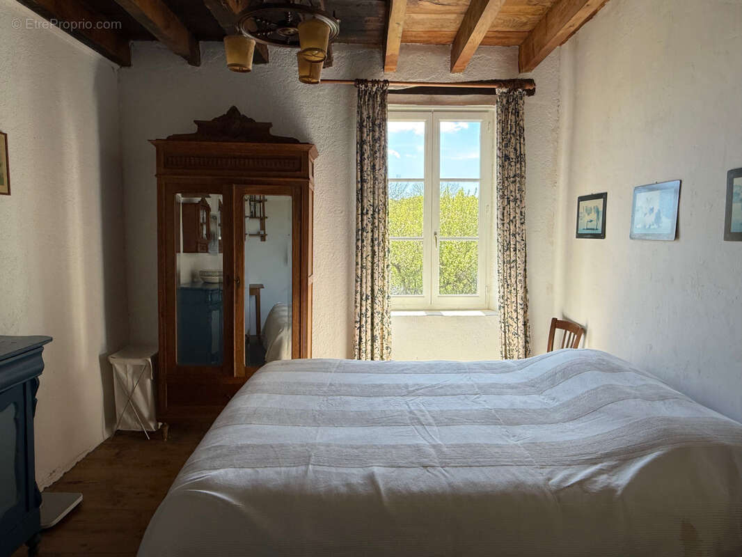 Maison à GOUTTIERES