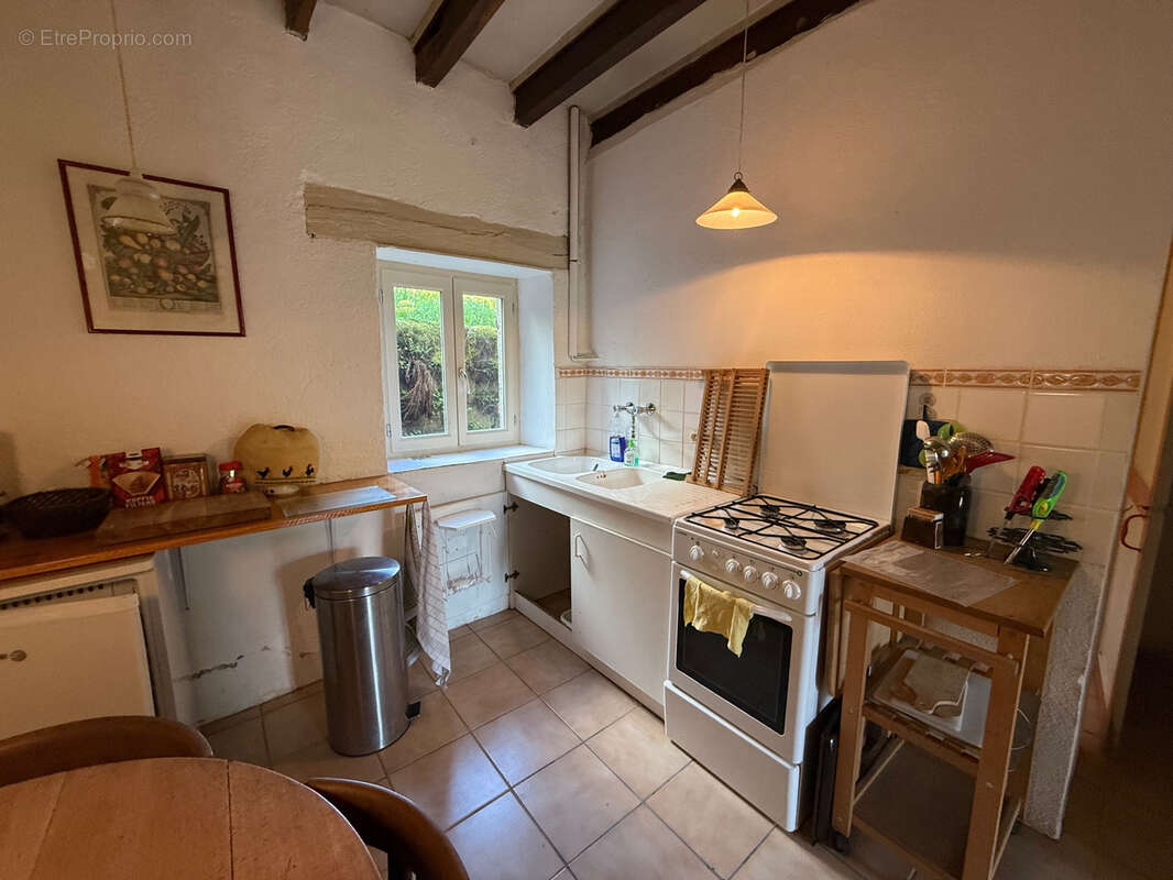 Maison à GOUTTIERES