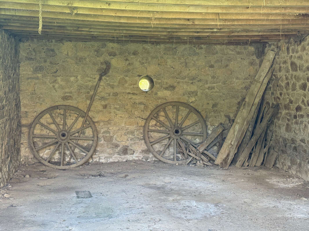 Maison à GOUTTIERES