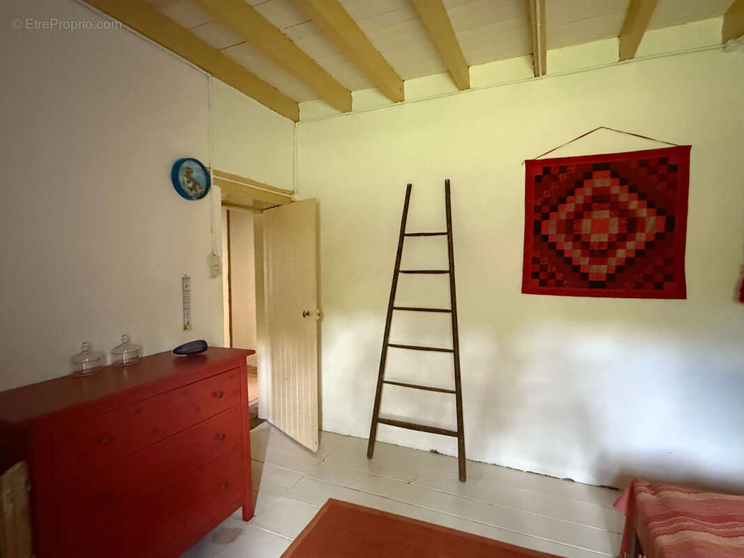 Maison à GOUTTIERES