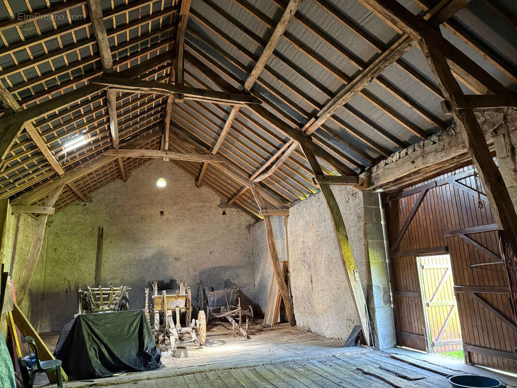 Maison à GOUTTIERES