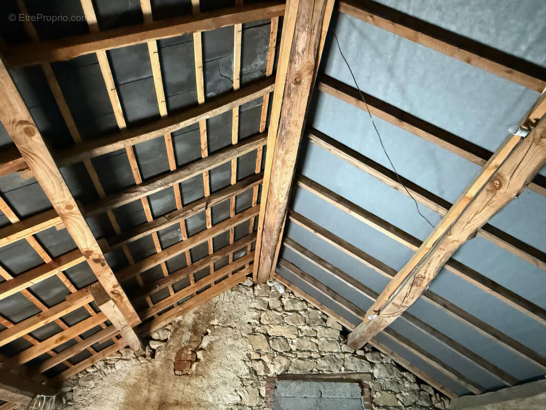 Maison à GOUTTIERES