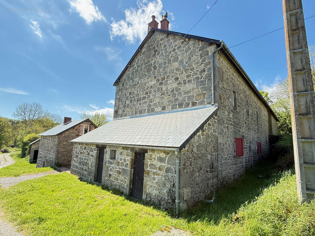 Maison à GOUTTIERES