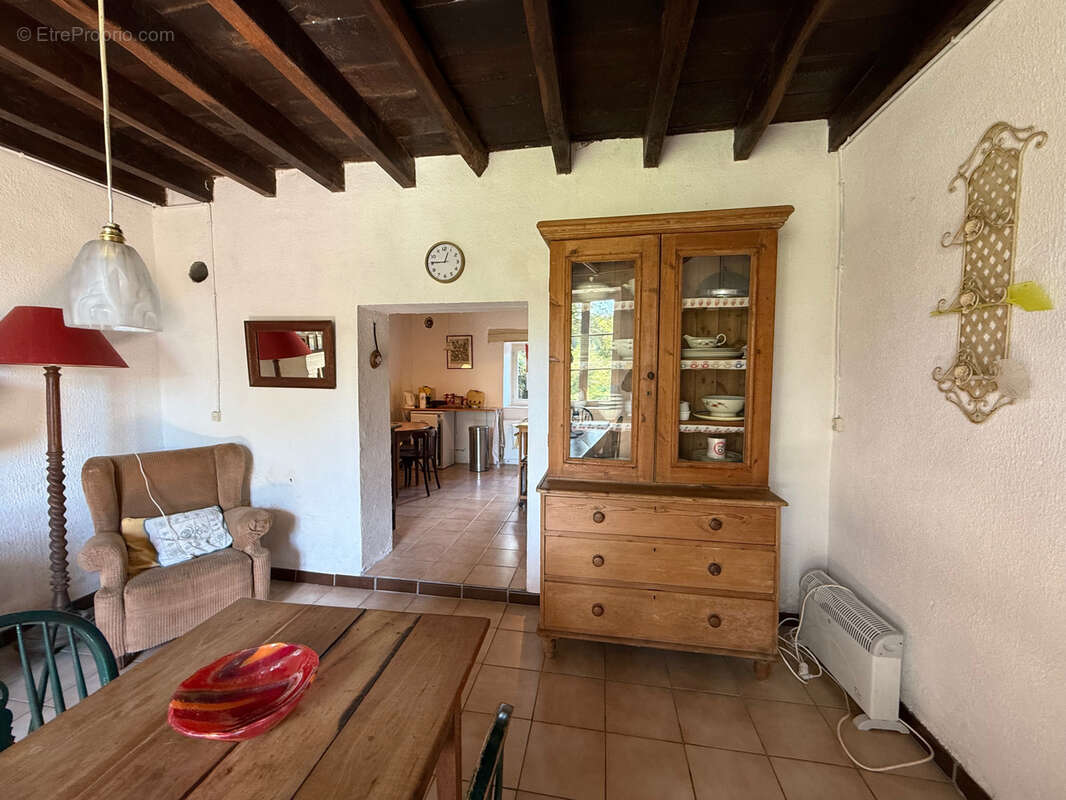 Maison à GOUTTIERES