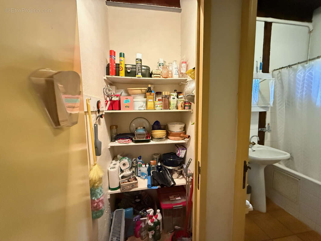 Maison à GOUTTIERES