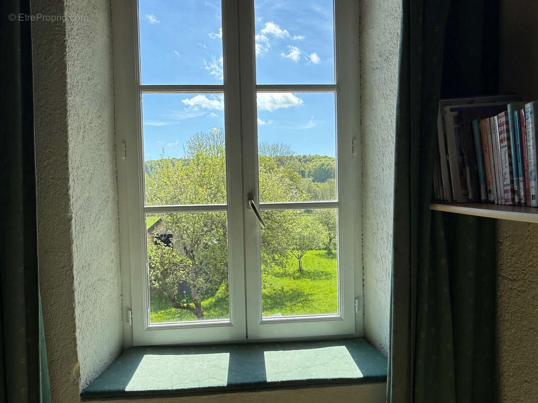 Maison à GOUTTIERES