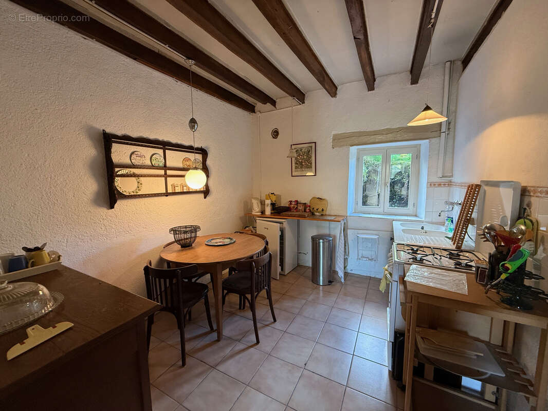 Maison à GOUTTIERES