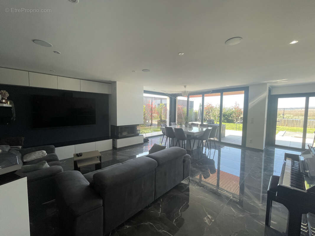 Maison à PLACHY-BUYON