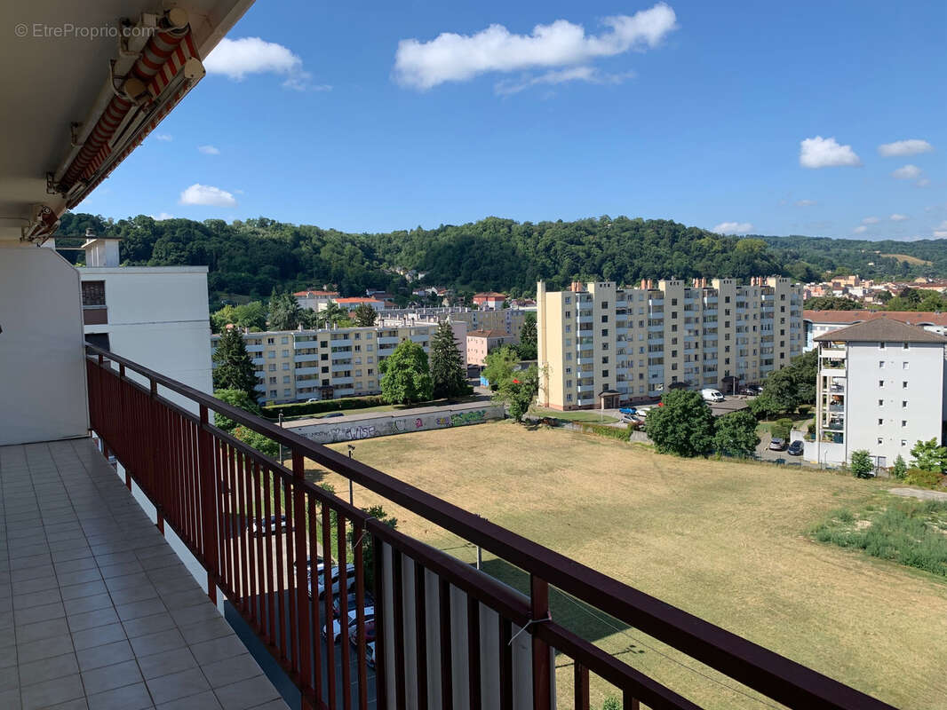 Appartement à BOURGOIN-JALLIEU