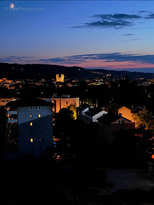 Appartement à BOURGOIN-JALLIEU
