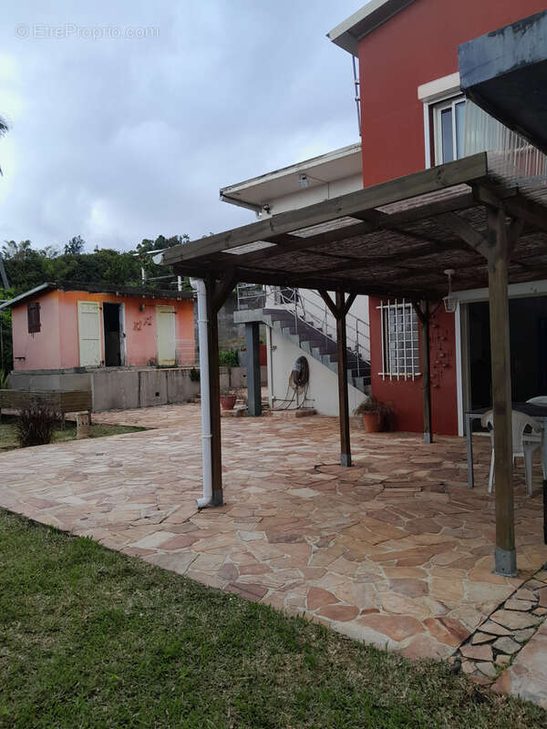 Maison à SAINT-DENIS