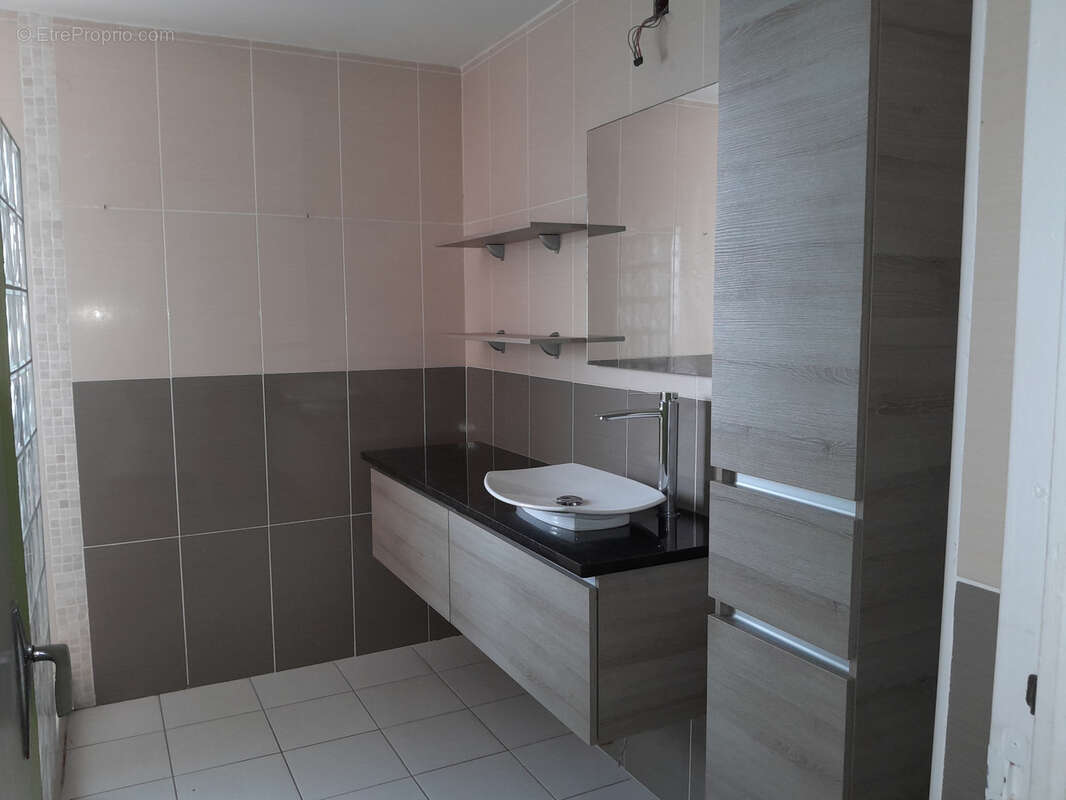 Maison à SAINT-DENIS