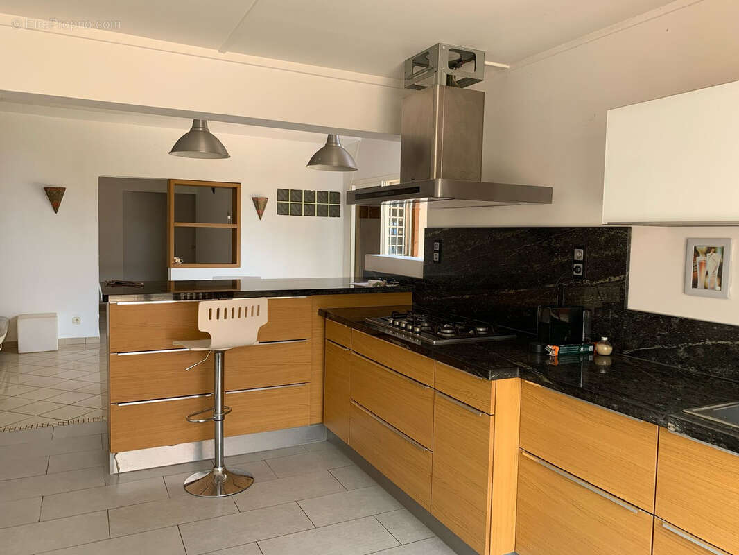 Maison à SAINT-DENIS