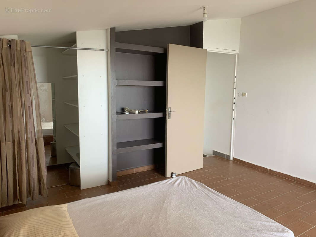 Maison à SAINT-DENIS