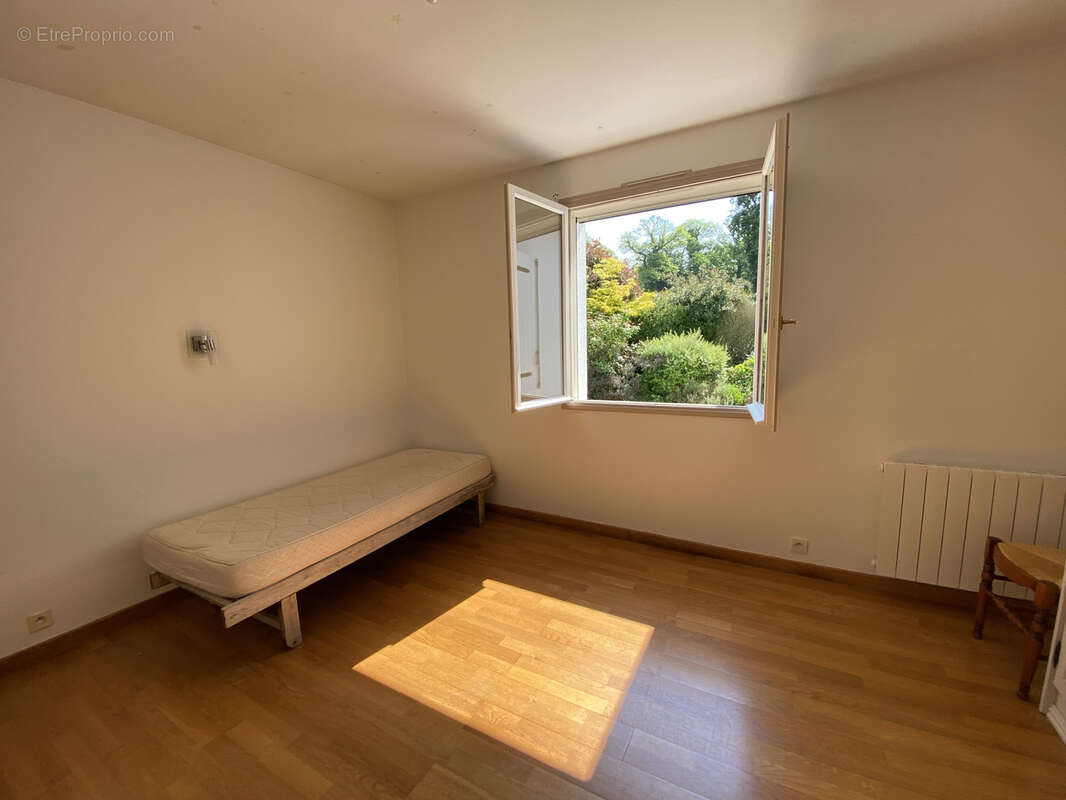 Maison à CHATILLON-EN-VENDELAIS