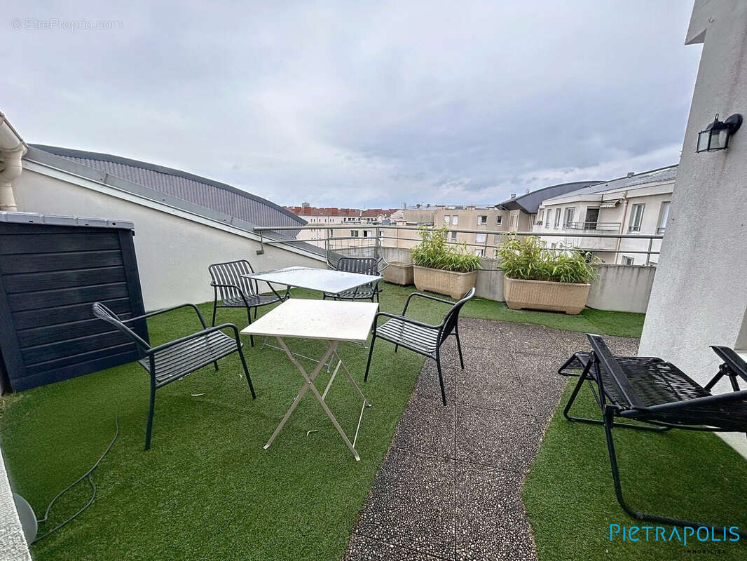Appartement à LYON-3E