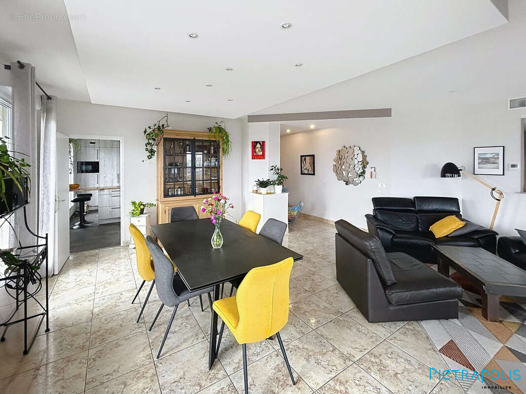 Appartement à LYON-3E