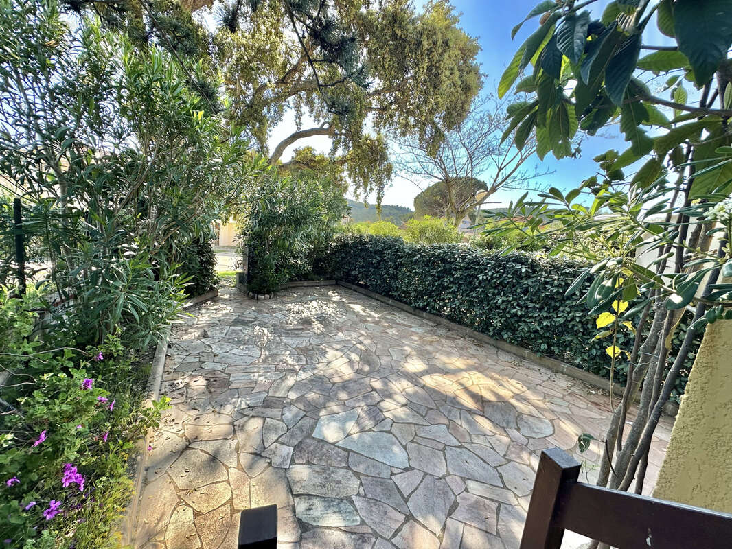 Appartement à SARI-SOLENZARA