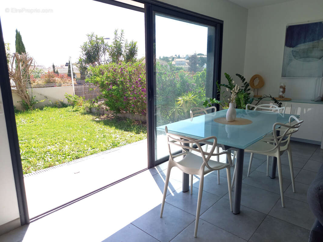 Maison à VILLENEUVE-DE-LA-RAHO