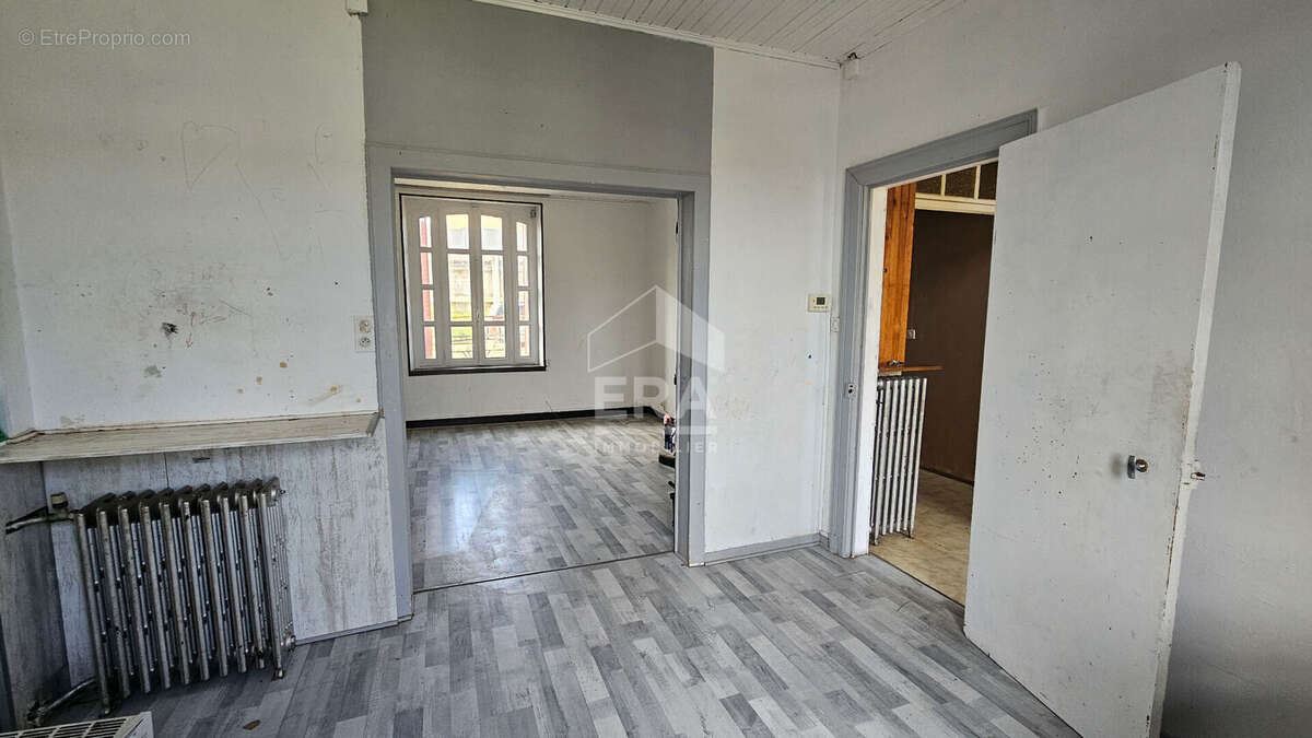 Maison à MONT-SAINT-MARTIN