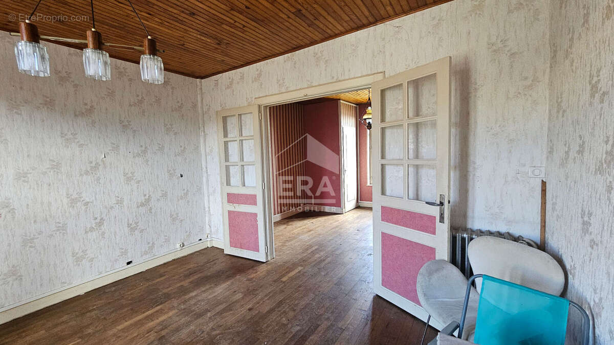 Maison à MONT-SAINT-MARTIN