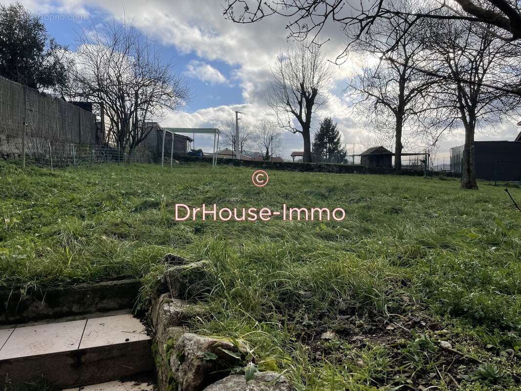 Terrain à AUREC-SUR-LOIRE