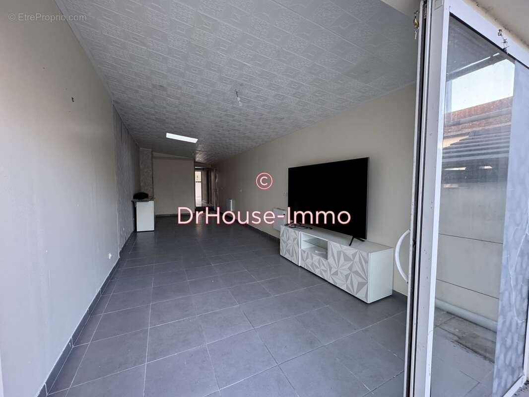 Maison à CHALETTE-SUR-LOING