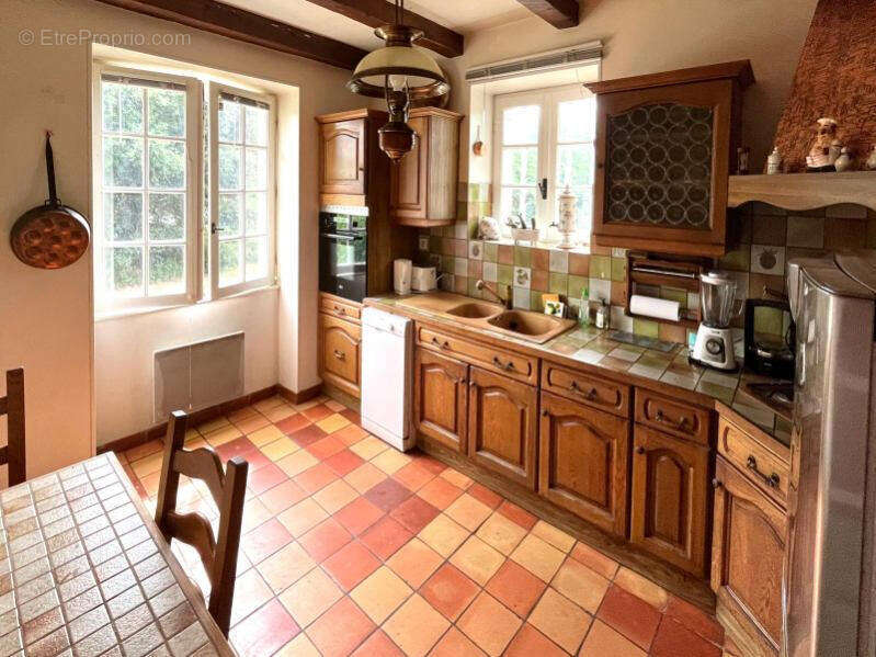 2050380332919414810 - Maison à LUZECH