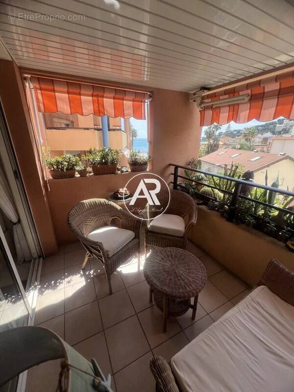 Appartement à ROQUEBRUNE-CAP-MARTIN