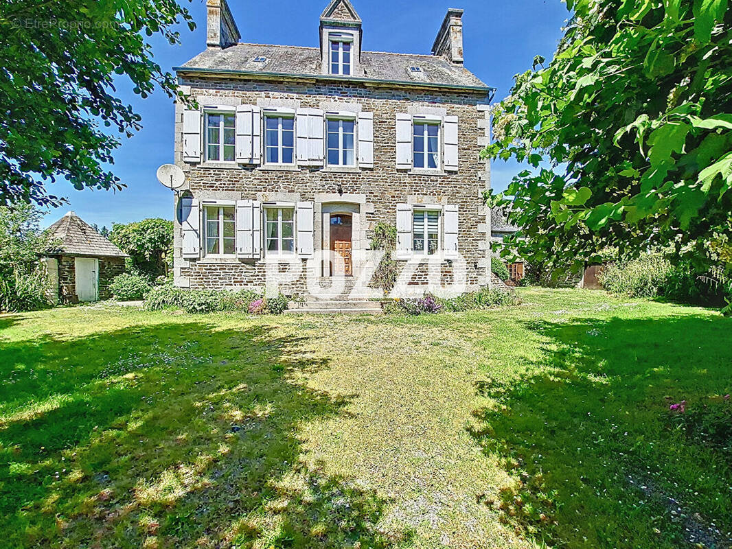 Maison à SACEY