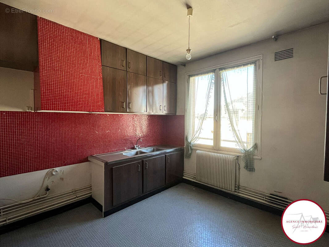 Appartement à SAINT-AMAND-MONTROND