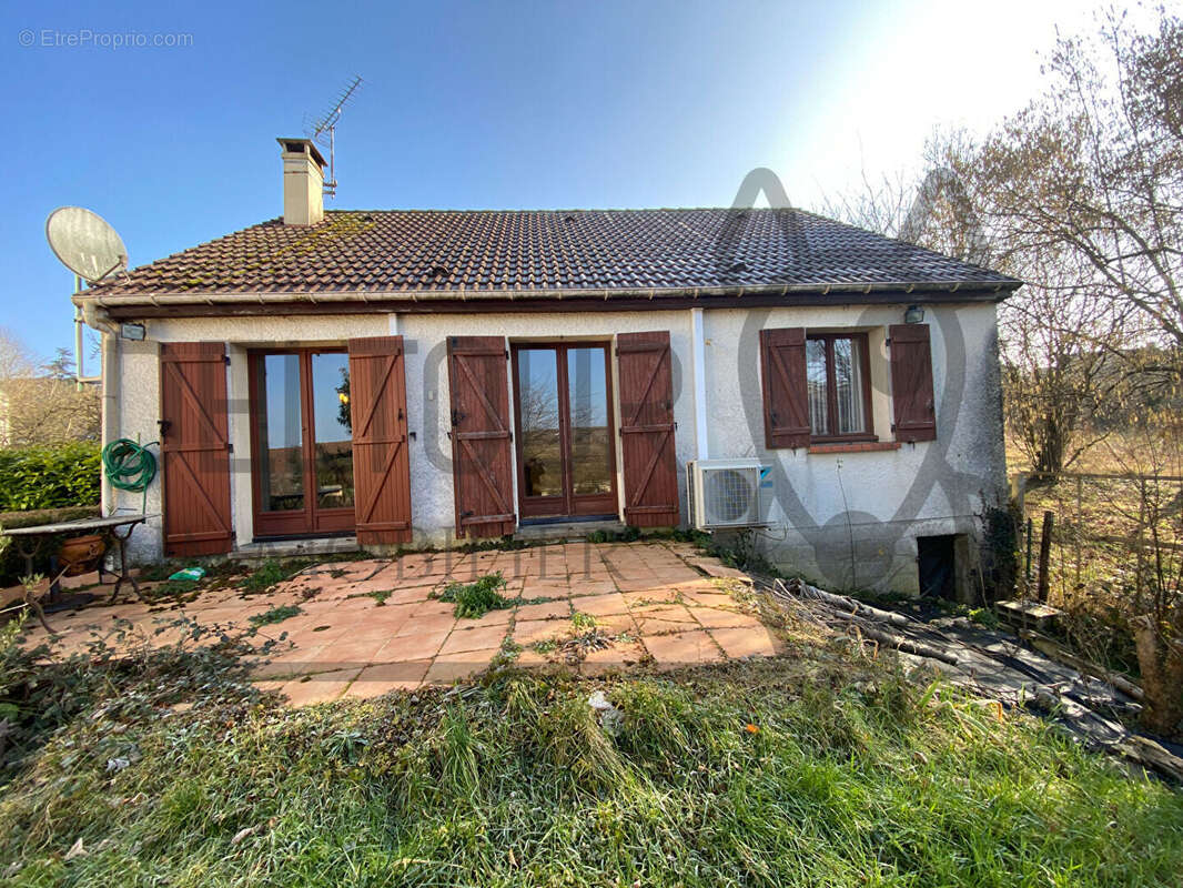 Maison à COULOMMIERS