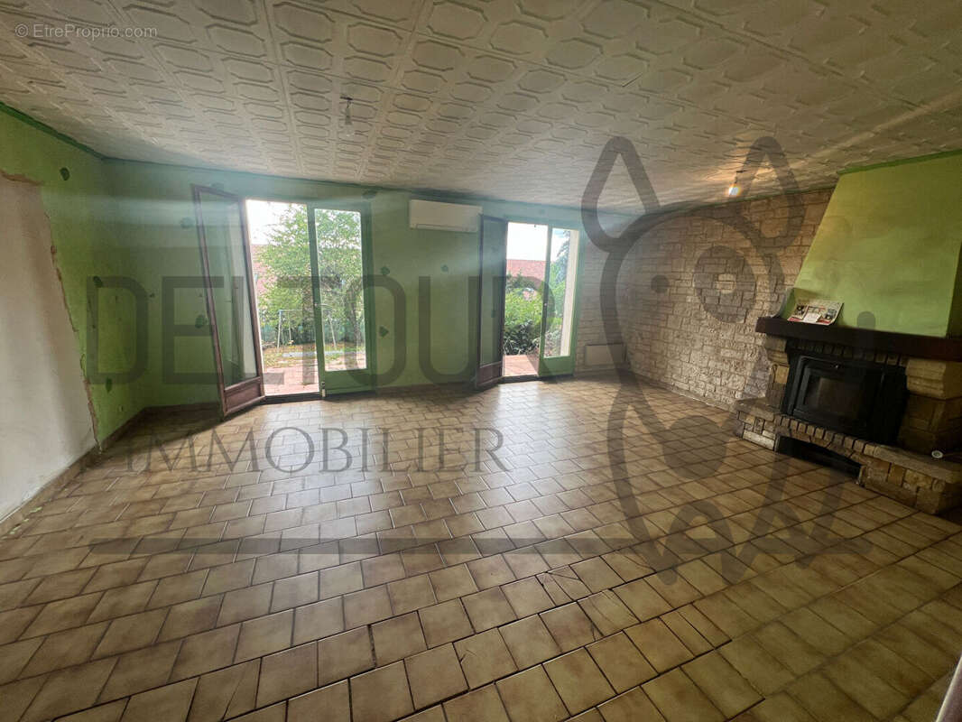 Maison à COULOMMIERS