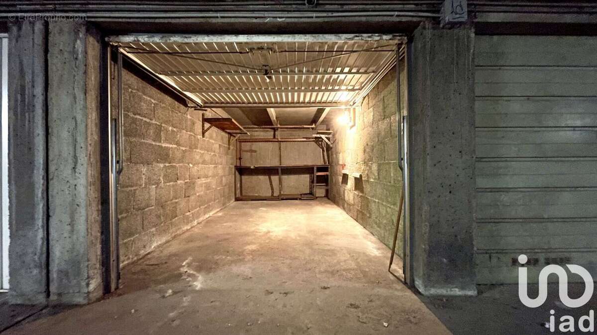 Photo 3 - Parking à GRENOBLE