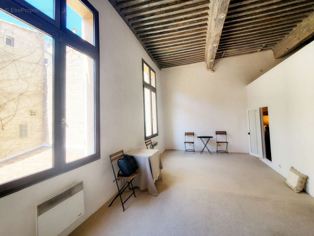 Appartement à AIX-EN-PROVENCE