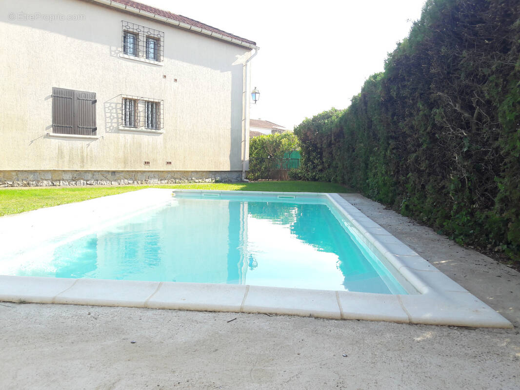 Maison à MARGUERITTES