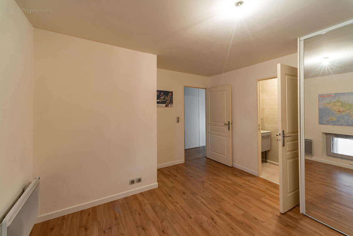 Appartement à HYERES