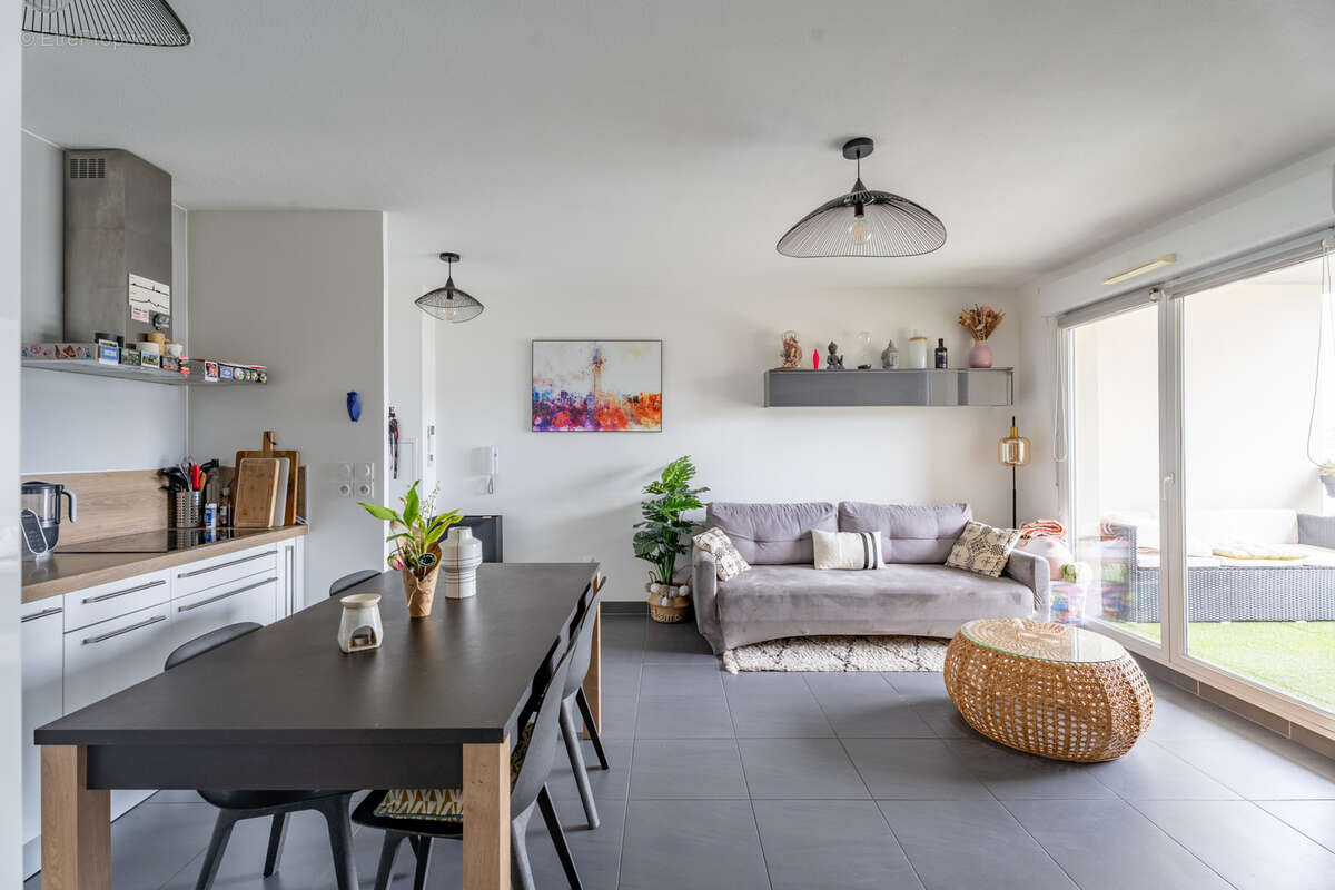 Appartement à MARSEILLE-10E