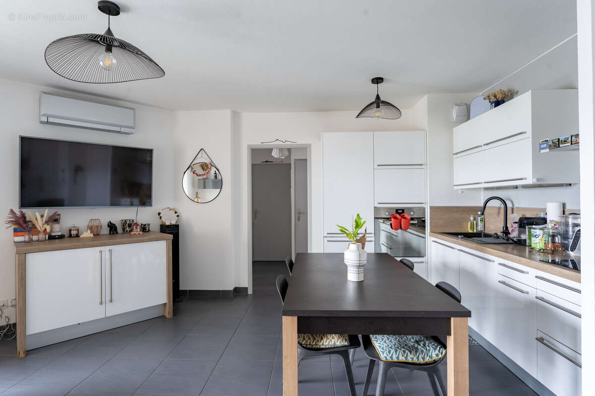 Appartement à MARSEILLE-10E