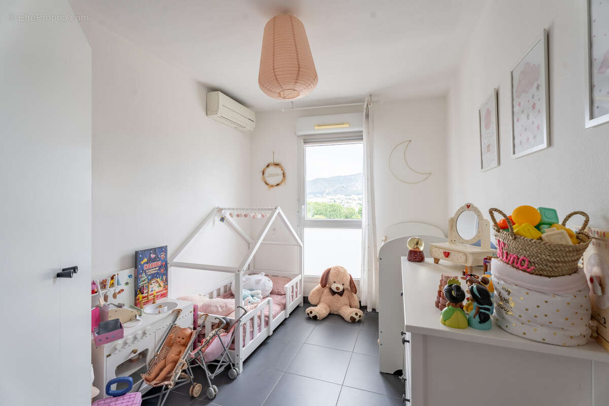 Appartement à MARSEILLE-10E