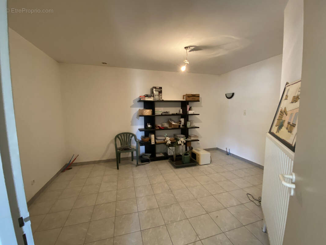 Commerce à BENAMENIL