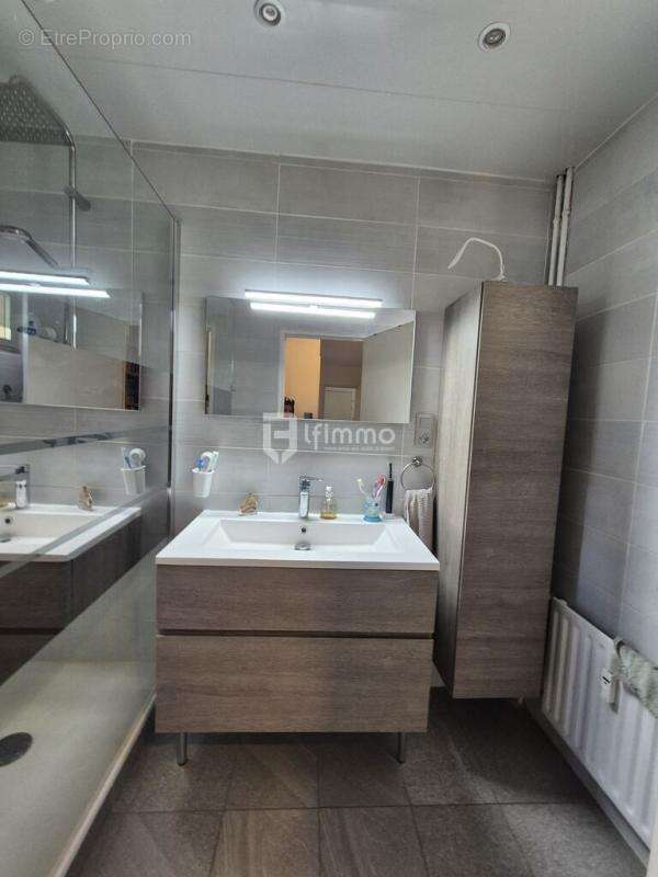 Appartement à MARSEILLE-10E