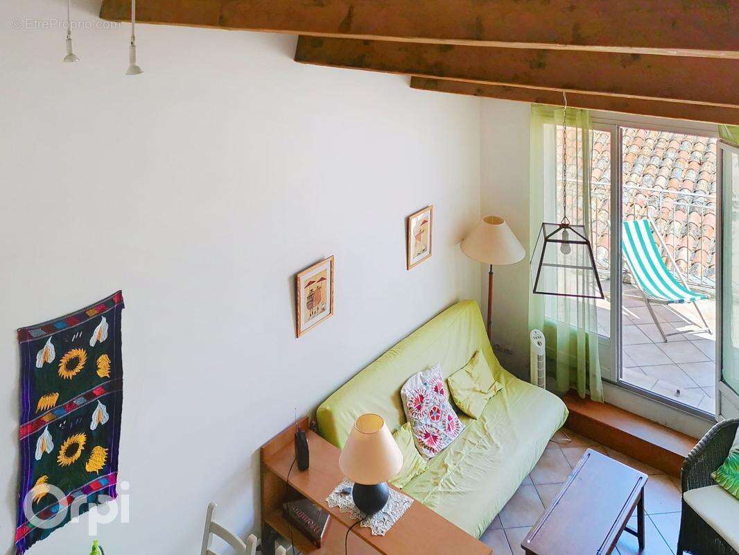 Appartement à LA CADIERE-D&#039;AZUR