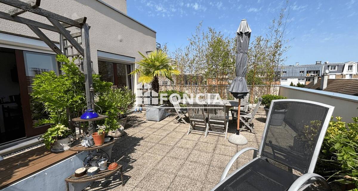 Appartement à SAINT-GRATIEN