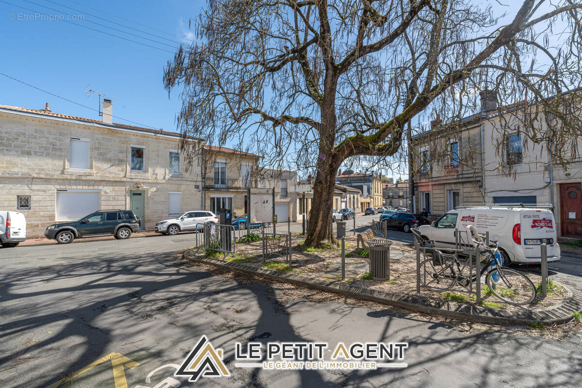 Maison à LE BOUSCAT