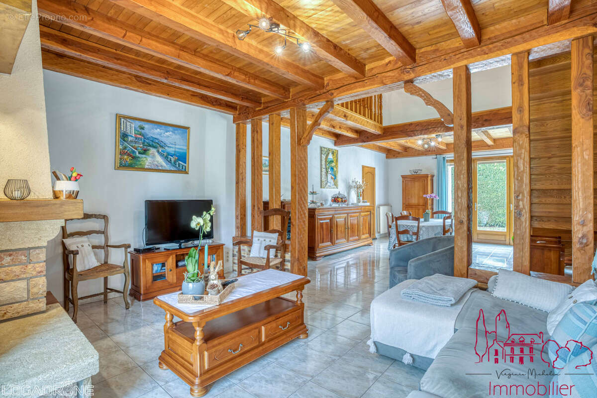 Maison à VILLAMBLARD