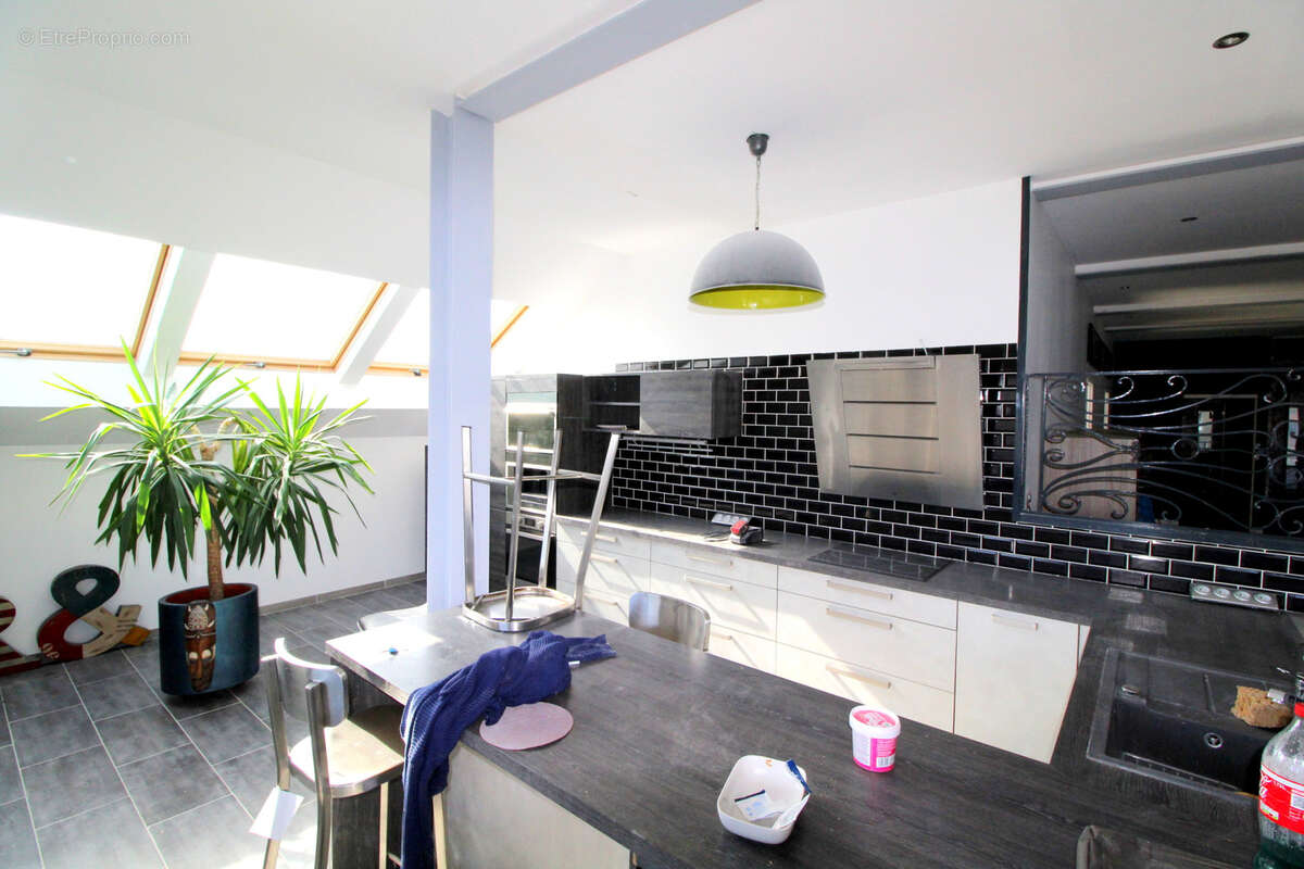 Appartement à CORBIE